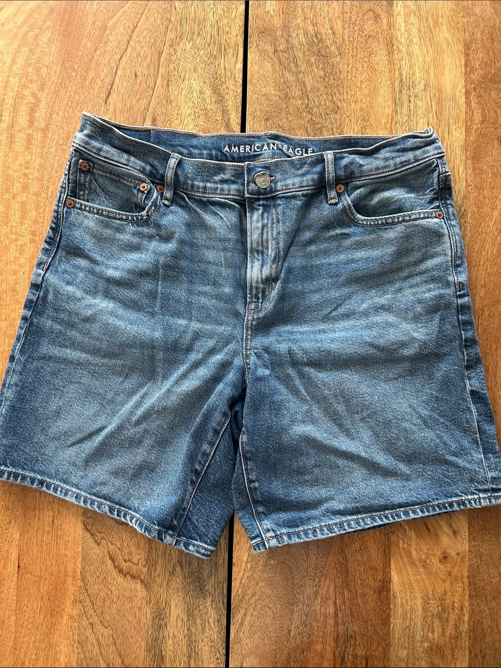 American Eagle Outfitters perfect bermudas Blue Denim Shorts